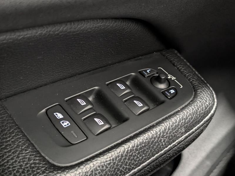 volvo V60 2019 - 16