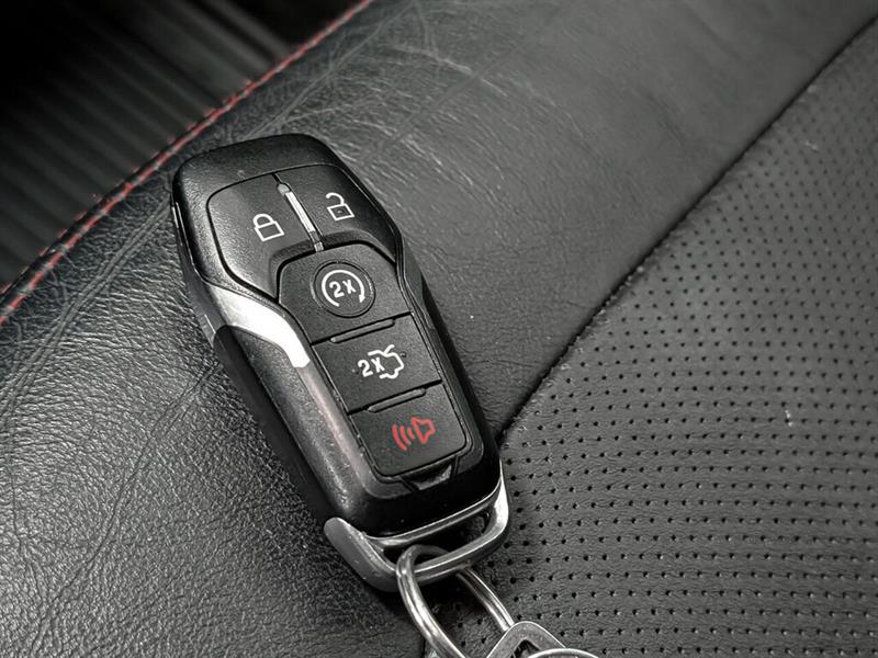 ford Explorer 2016 - 28