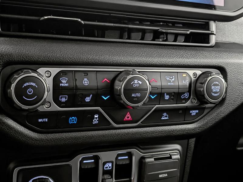 jeep Wrangler 4xe 2024 - 16