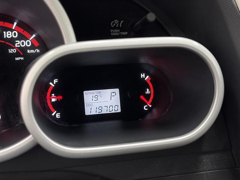 toyota Matrix 2010 - 19