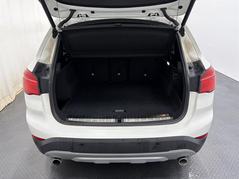 bmw X1 2019 - 8