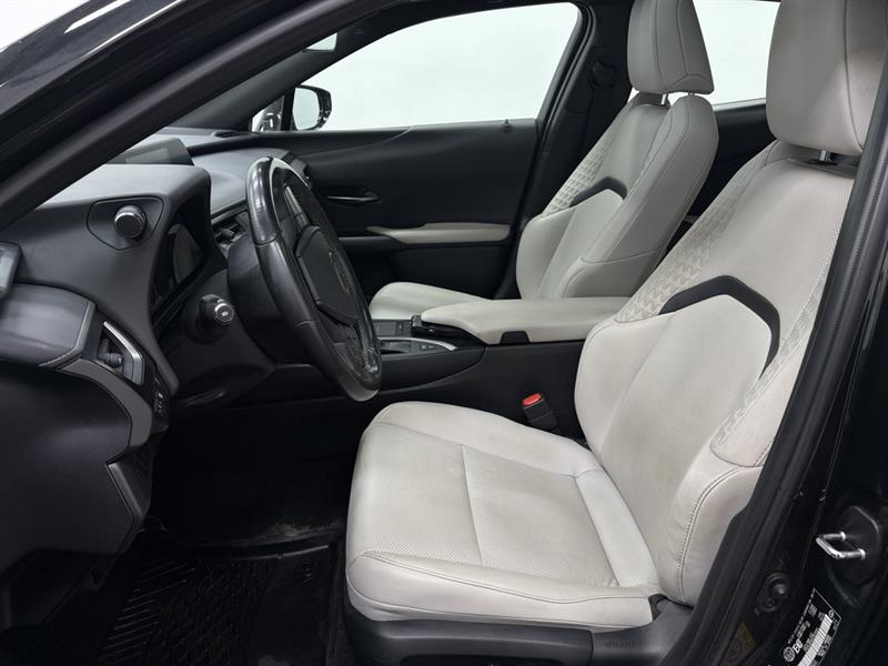 lexus UX 2019 - 2