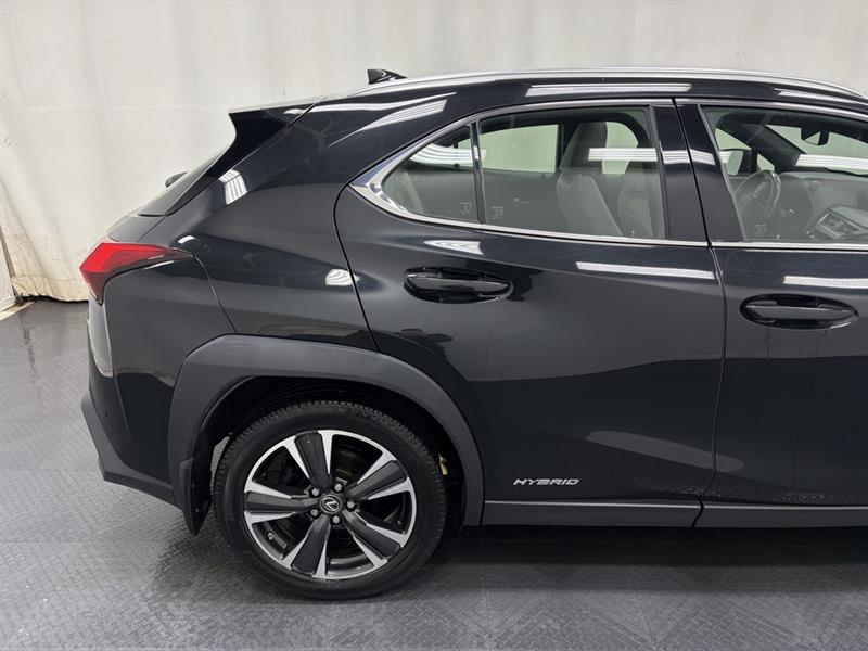 lexus UX 2019 - 12