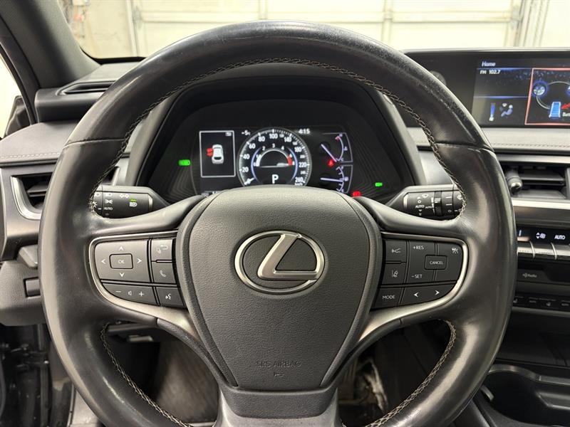 lexus UX 2019 - 19