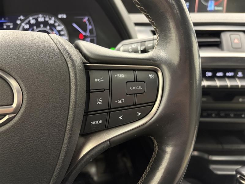 lexus UX 2019 - 22