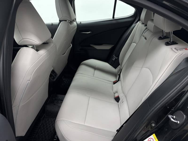 lexus UX 2019 - 29