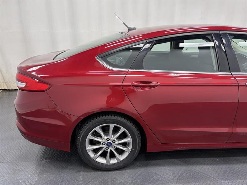 ford Fusion 2017 - 12