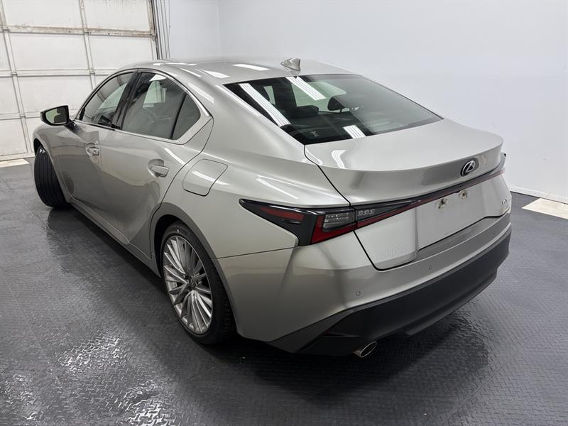 lexus IS 2021 - 5