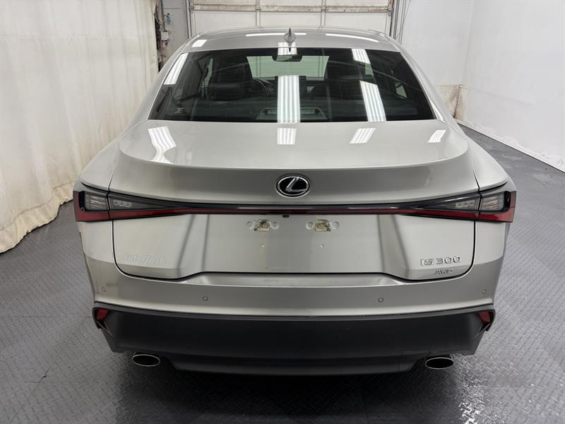lexus IS 2021 - 6