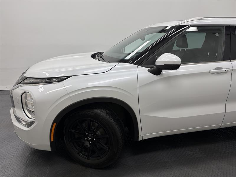 mitsubishi Outlander 2023 - 3