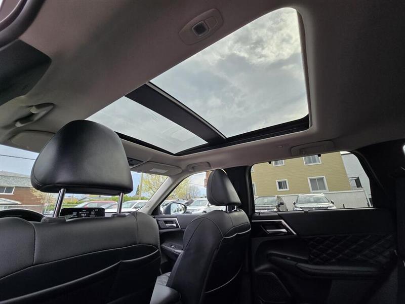 mitsubishi Outlander rechargeable 2025 - 12