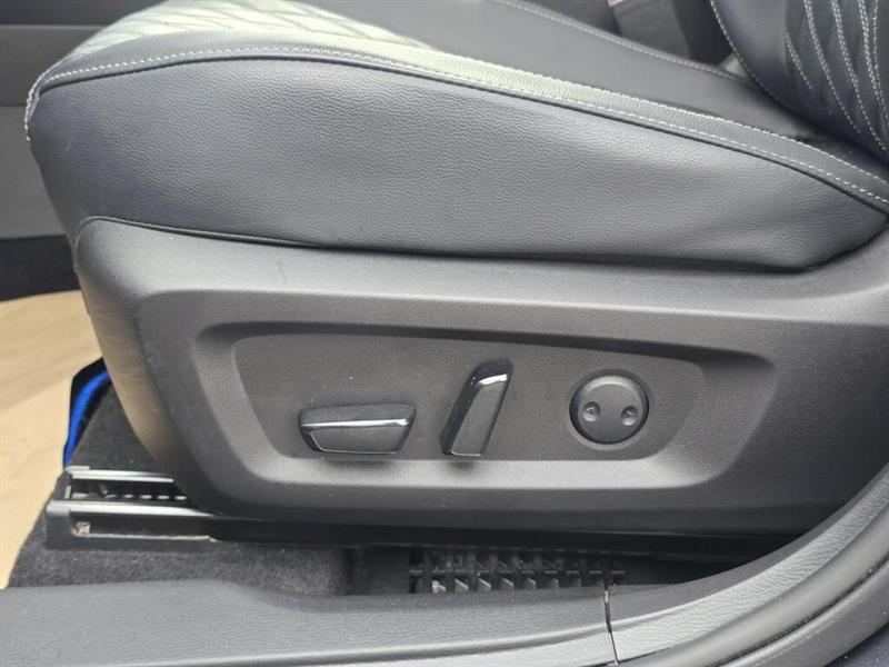 mitsubishi Outlander rechargeable 2025 - 17