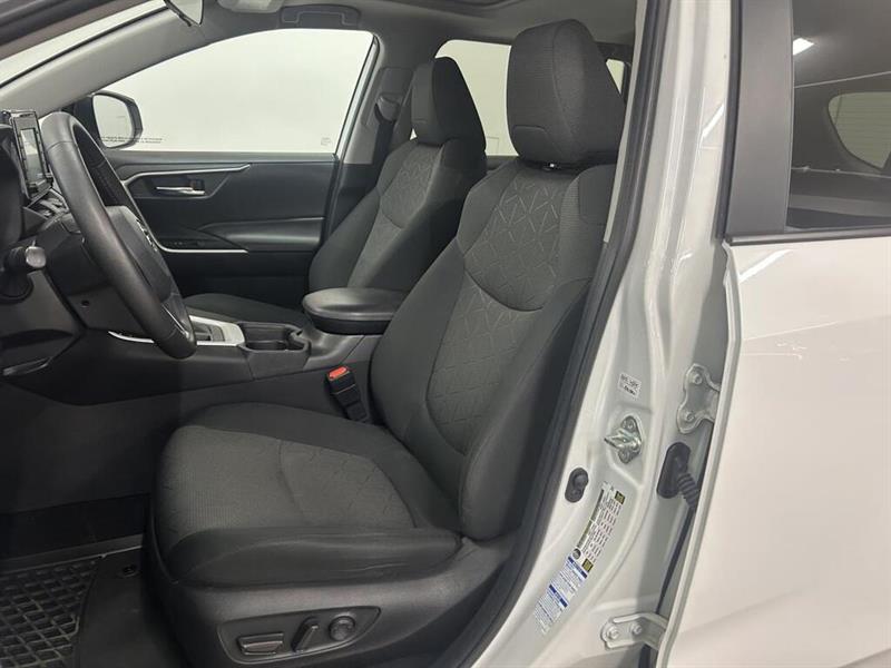 toyota RAV4 2020 - 12
