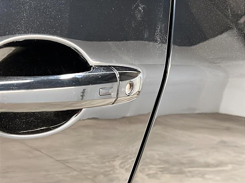 nissan Rogue 2023 - 25