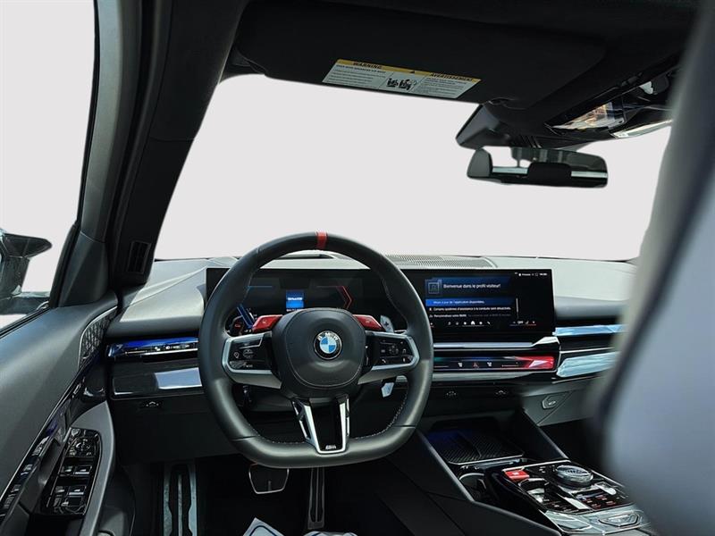 bmw M5 TOURING 2025 - 28