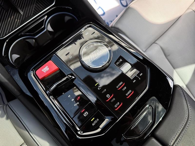 bmw M5 TOURING 2025 - 43