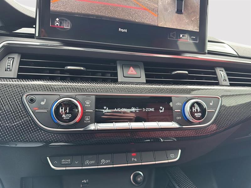 audi S4 2024 - 38