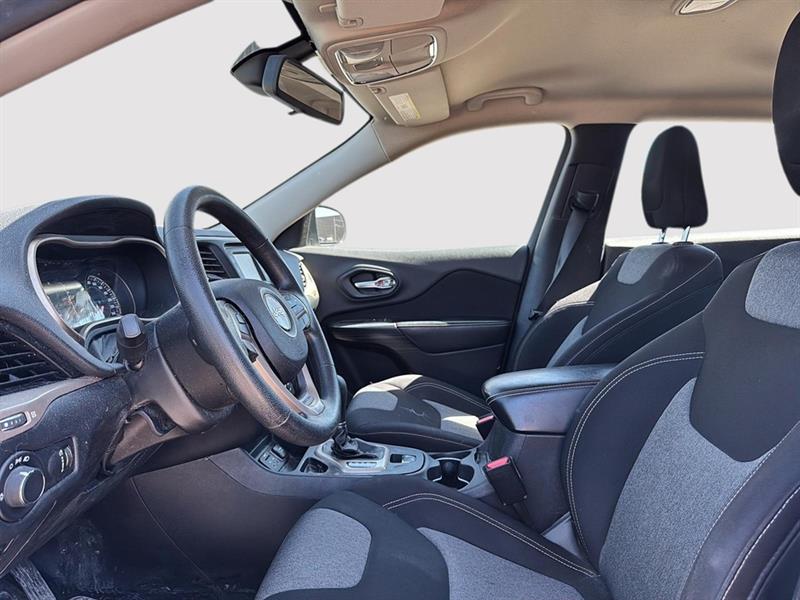 jeep Cherokee 2014 - 13