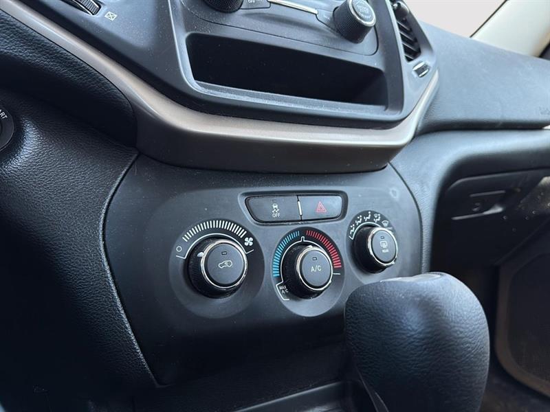 jeep Cherokee 2014 - 22