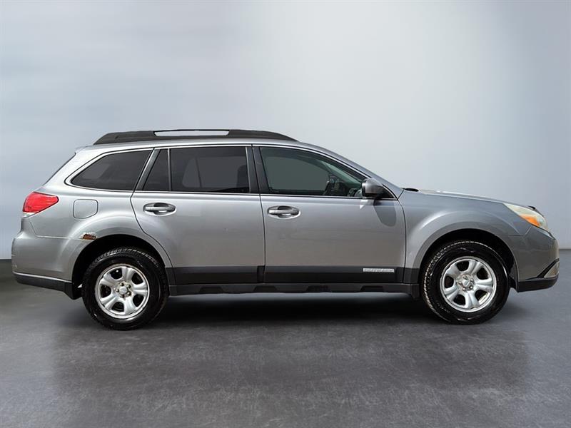subaru Outback 2011 - 11