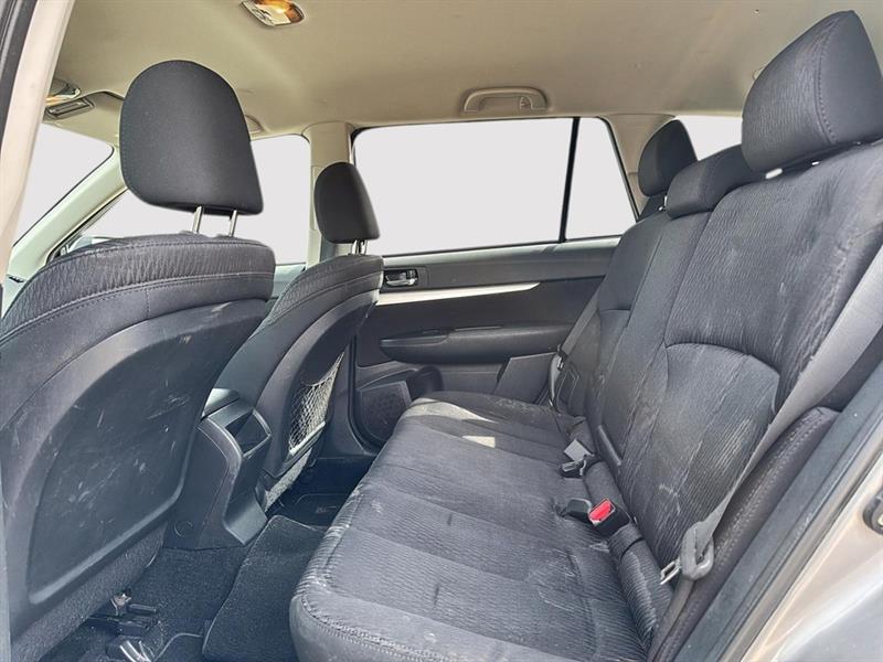 subaru Outback 2011 - 18