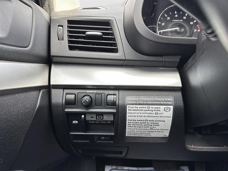 subaru Outback 2011 - 24
