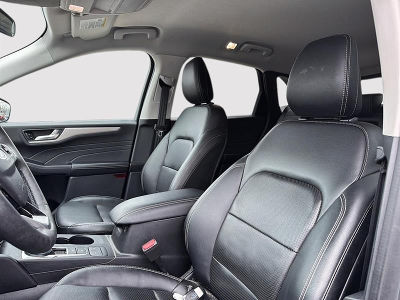 ford Escape 2022 - 11