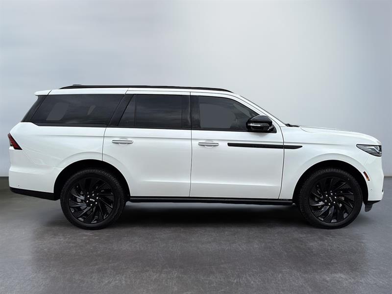 lincoln Navigator 2025 - 11