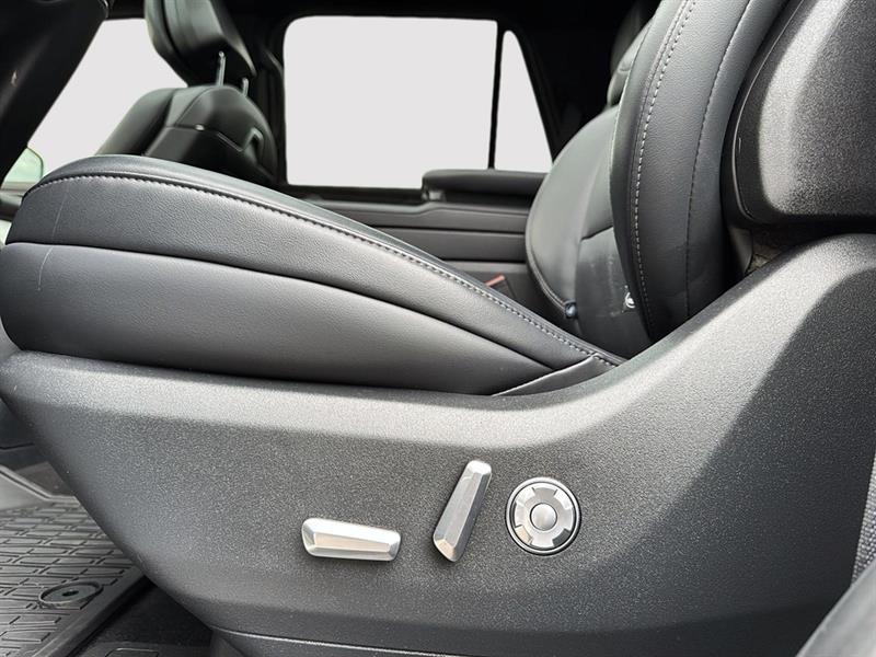lincoln Navigator 2025 - 25