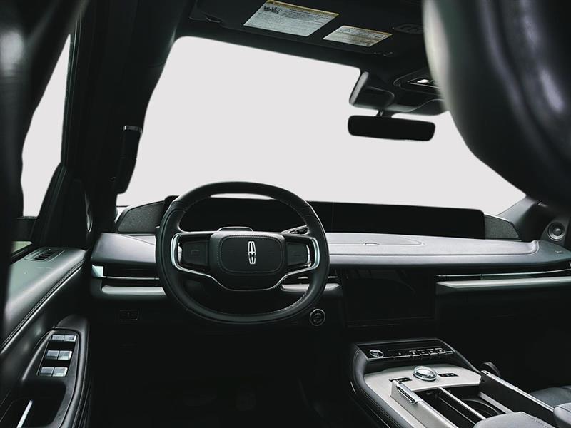 lincoln Navigator 2025 - 33