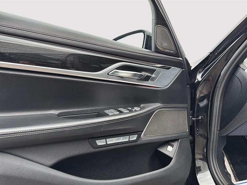 bmw 7 Series 2018 - 13