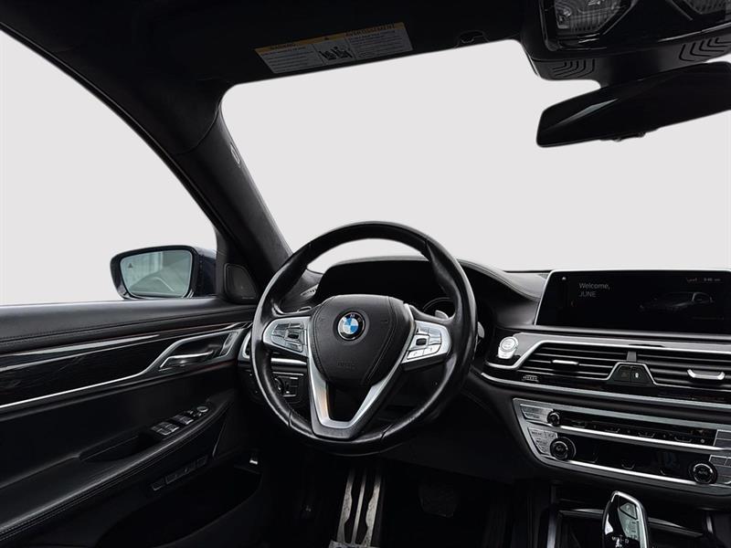 bmw 7 Series 2018 - 31