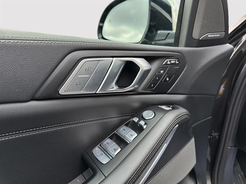 bmw X7 2022 - 15
