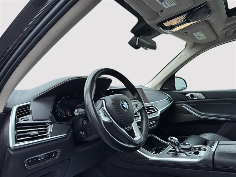 bmw X7 2022 - 17