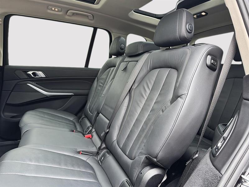 bmw X7 2022 - 25
