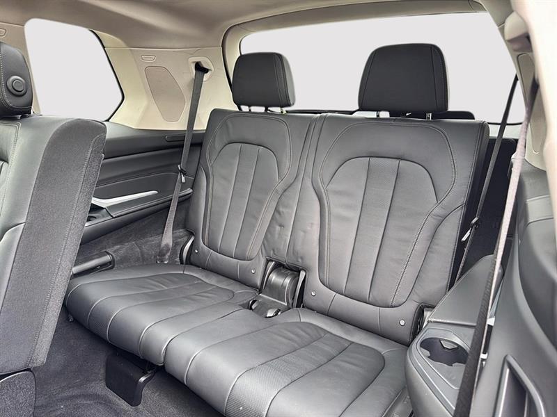 bmw X7 2022 - 28