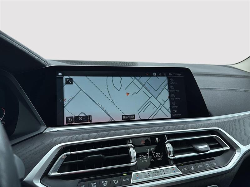 bmw X7 2022 - 43