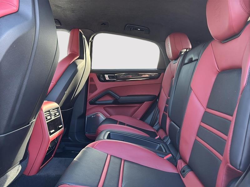 porsche Cayenne 2023 - 18