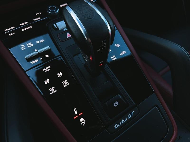 porsche Cayenne 2023 - 39