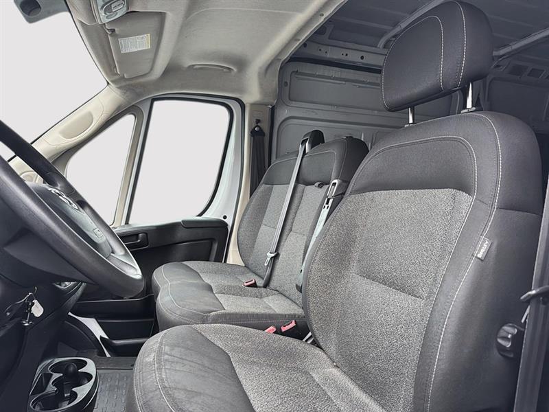ram ProMaster 2019 - 13