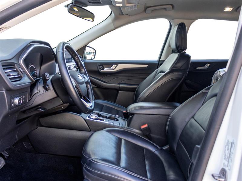 ford Escape 2021 - 26