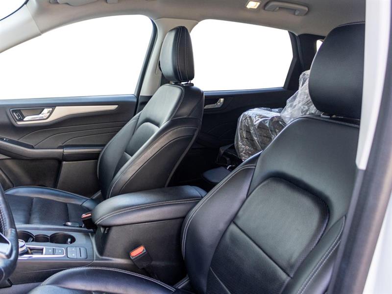 ford Escape 2021 - 28