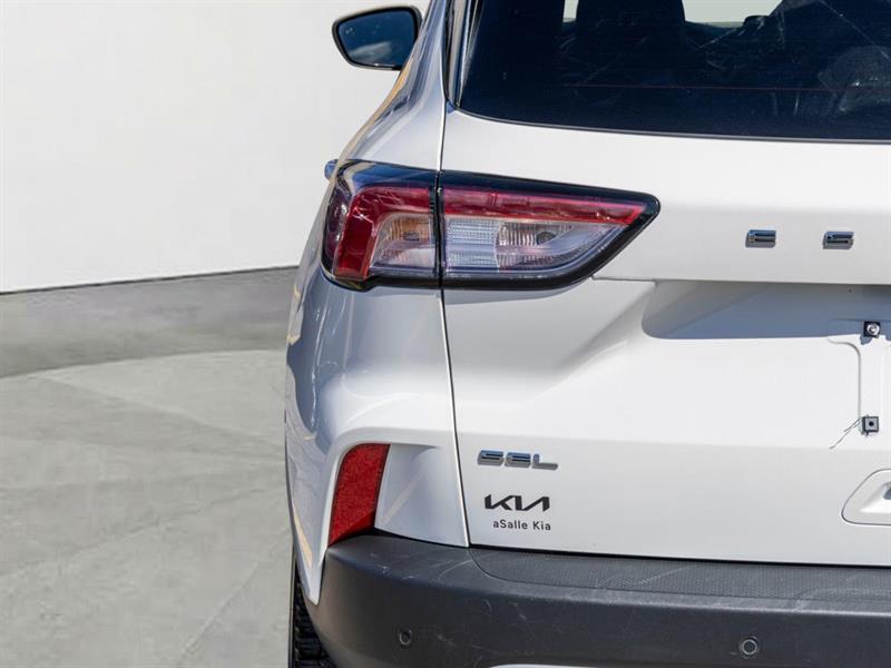 ford Escape 2021 - 32