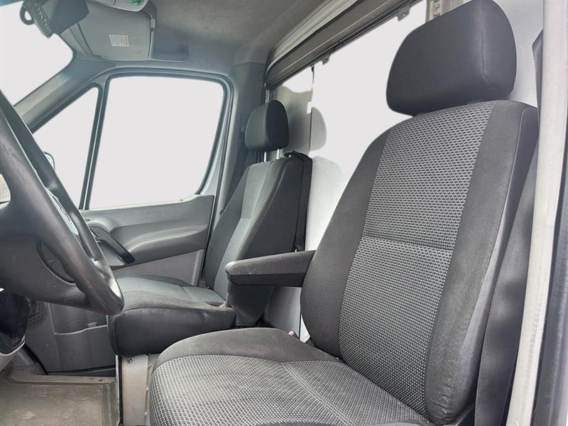 mercedes-benz Sprinter 2012 - 24