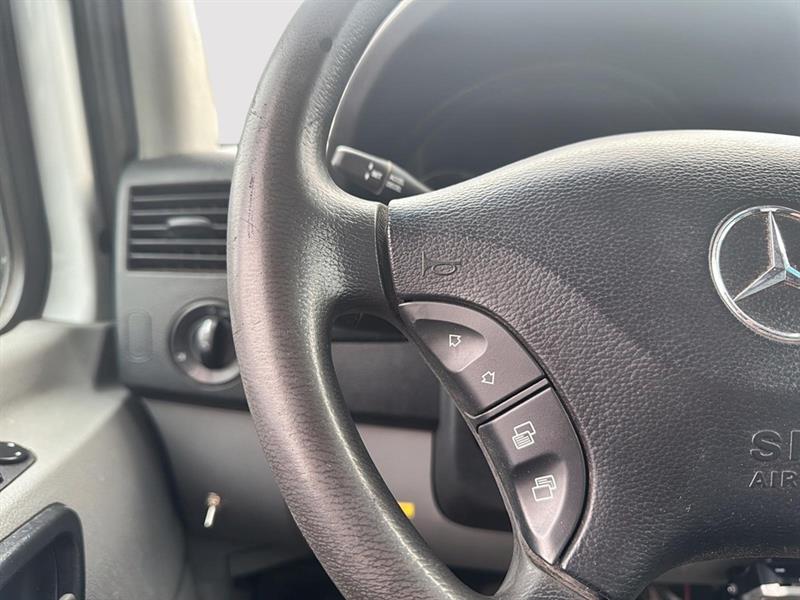 mercedes-benz Sprinter 2012 - 27