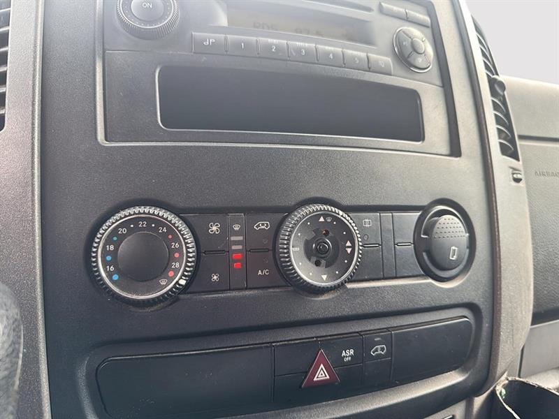 mercedes-benz Sprinter 2012 - 32