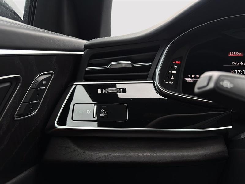audi Q8 2023 - 30