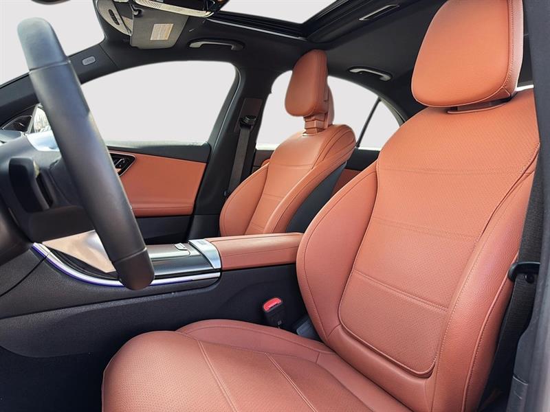 mercedes-benz C-Class 2025 - 18