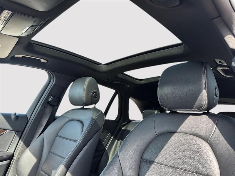 mercedes-benz GLC 300 2019 - 18