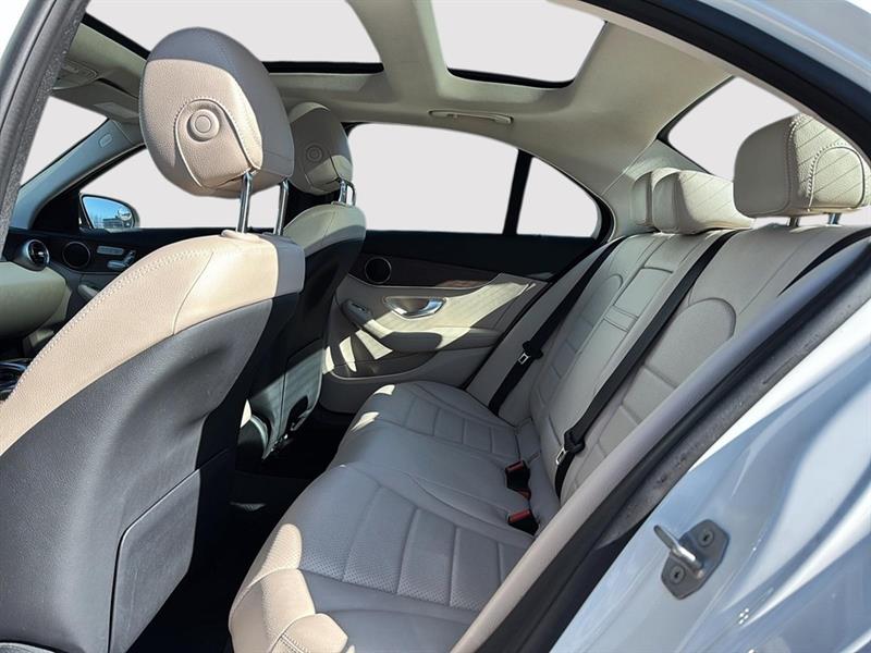 mercedes-benz C-Class 2021 - 19